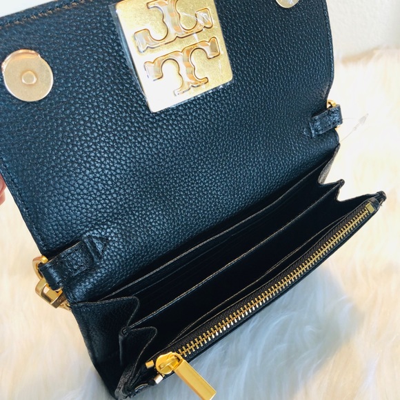 Tory Burch - Picture 2 of 8